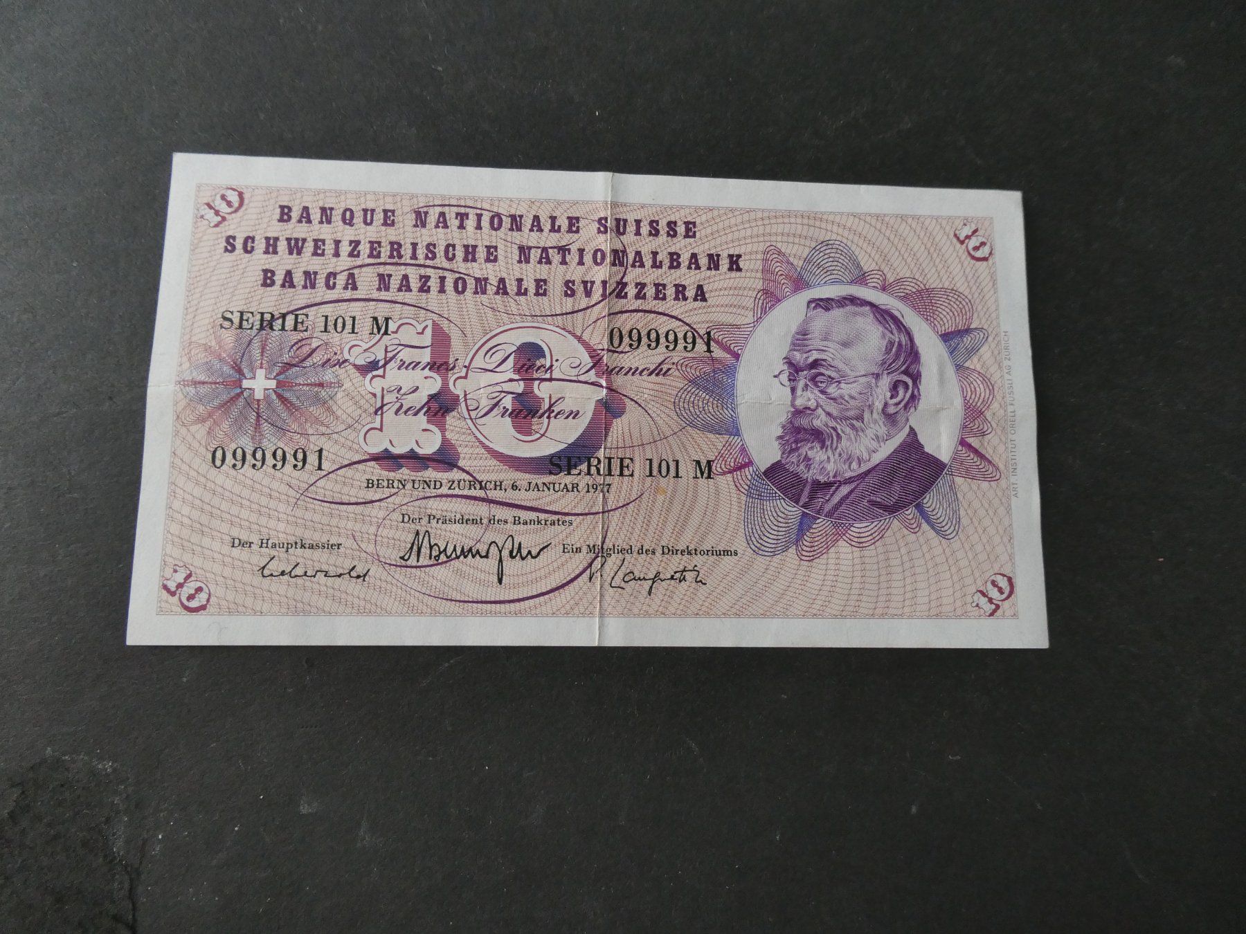 Banconote: Schweiz 1977,  10 Franken – Usato da Hinterforst venduto da Rohusri