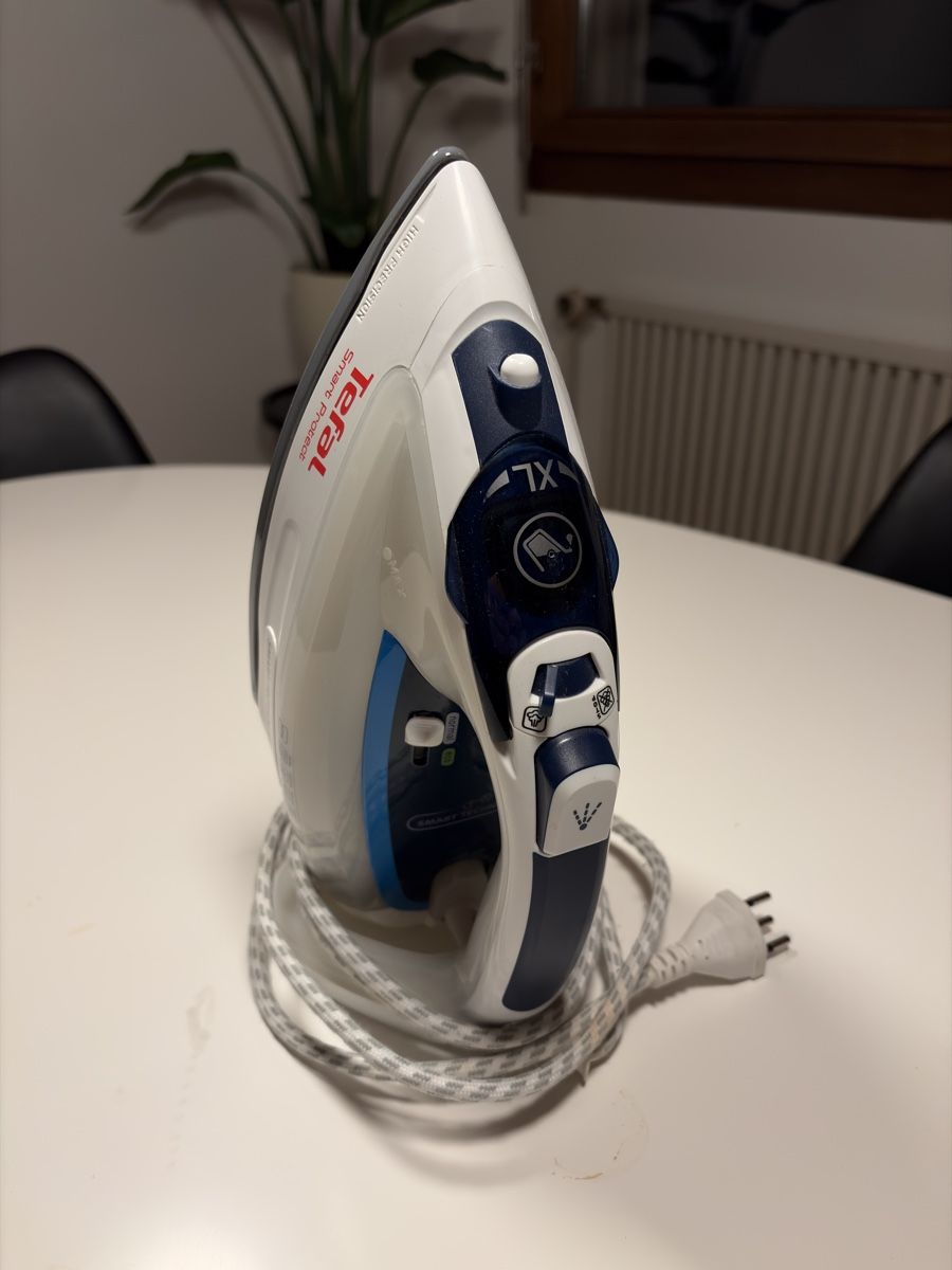 Tefal Ferri da stiro: Tefal iron in good Condition! – Usato da Nyon venduto da tor_6gr5 1