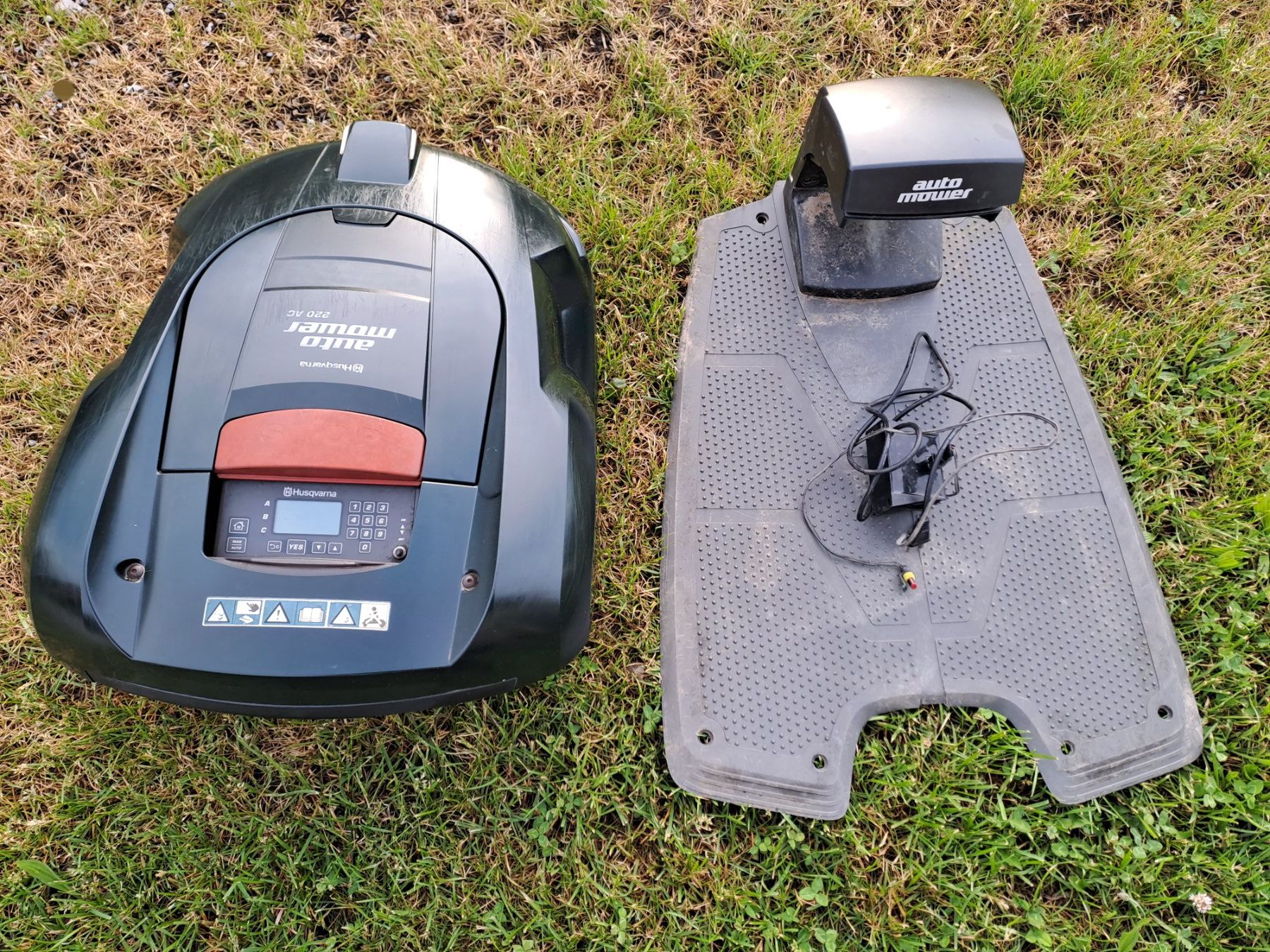 Husqvarna Tagliaerba: Automower Husqvarna 220 AC – Usato da Gossau SG venduto da aleks00 2