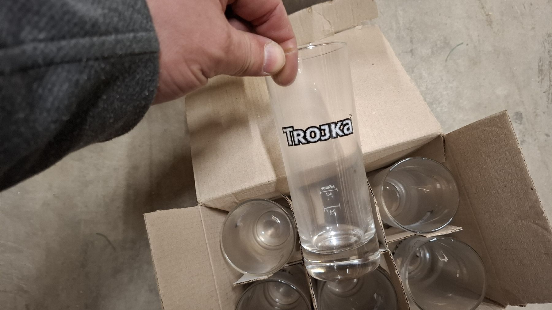 Eichhof Gläser: Eichhof Bierglaeser, Trojka Longdrinkgläser – Gebraucht aus Hergiswil LU von pamatex 2