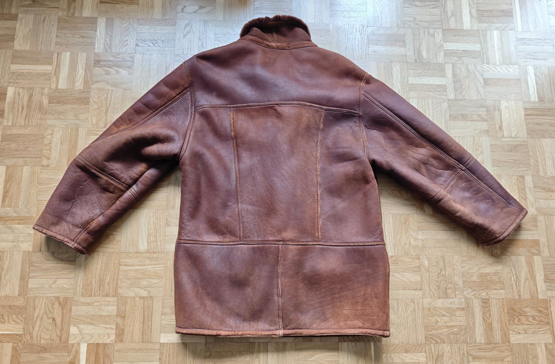 Cappotti: Originaler hochwertiger Vintage Shearling Ledermantel – Usato da Liebefeld venduto da manyawoods 3
