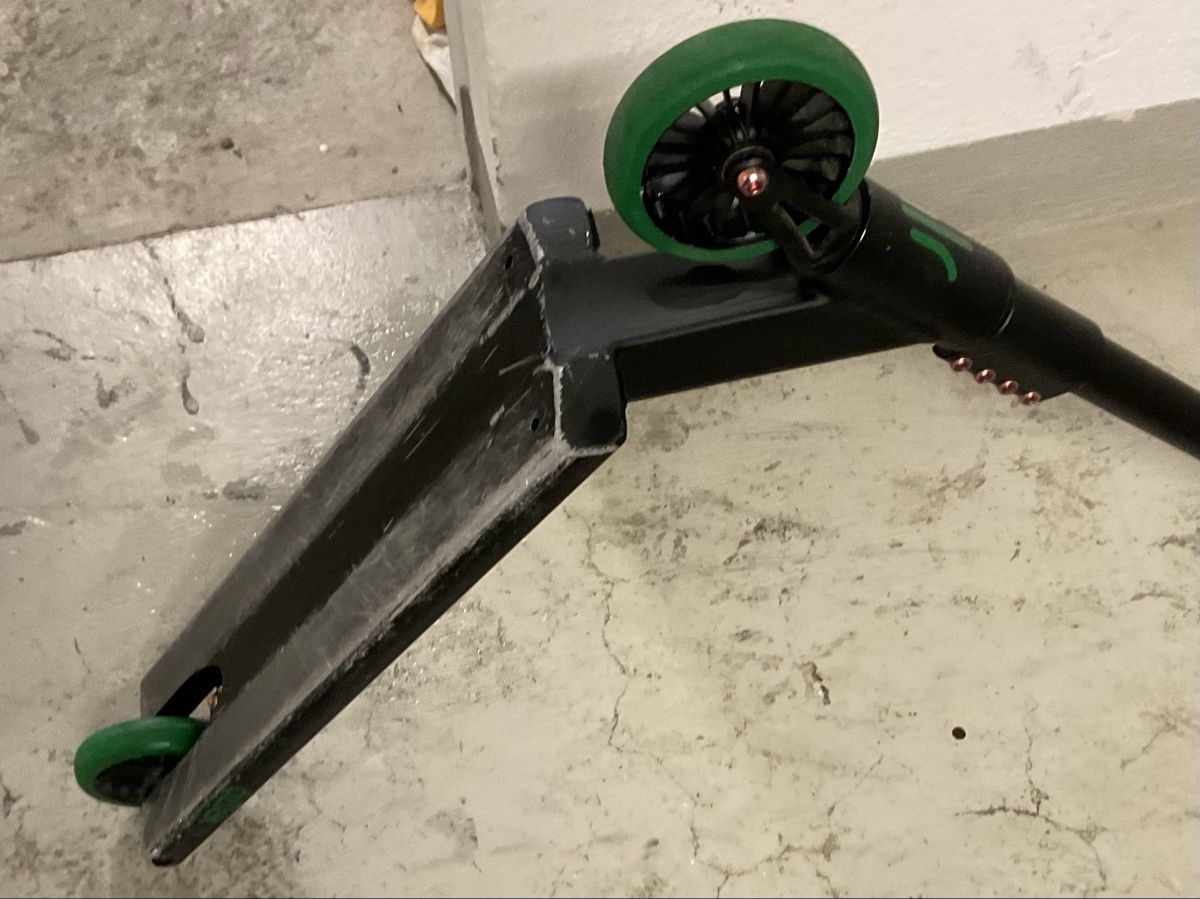 Kickboard: Scooter Aztec Trottinett – Usato da Zürich venduto da Pagalo 2