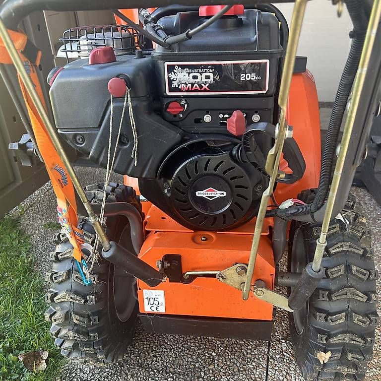 Sgombero neve: Fraiseuse à neige Husqvarna 5524 st – Usato da Mézières FR venduto da Paulwalke3 3