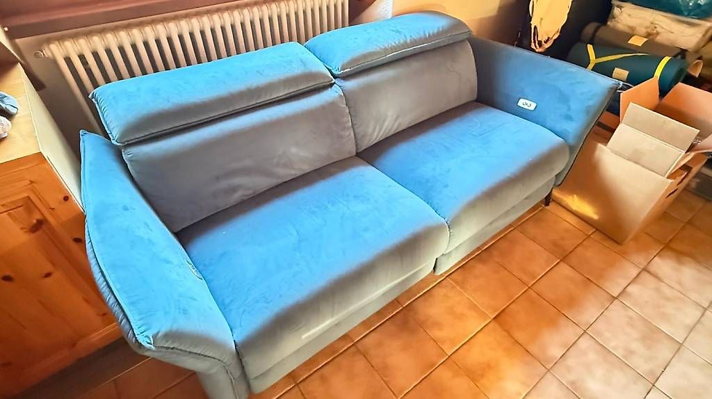 Divani: Canapé deux places  – Usato da Essertines-Rolle venduto da flo_y6p8 3