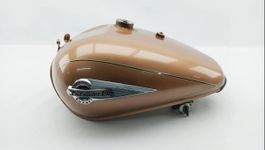 Suzuki VL 125 Intruder Benzintank + Benzinhahn