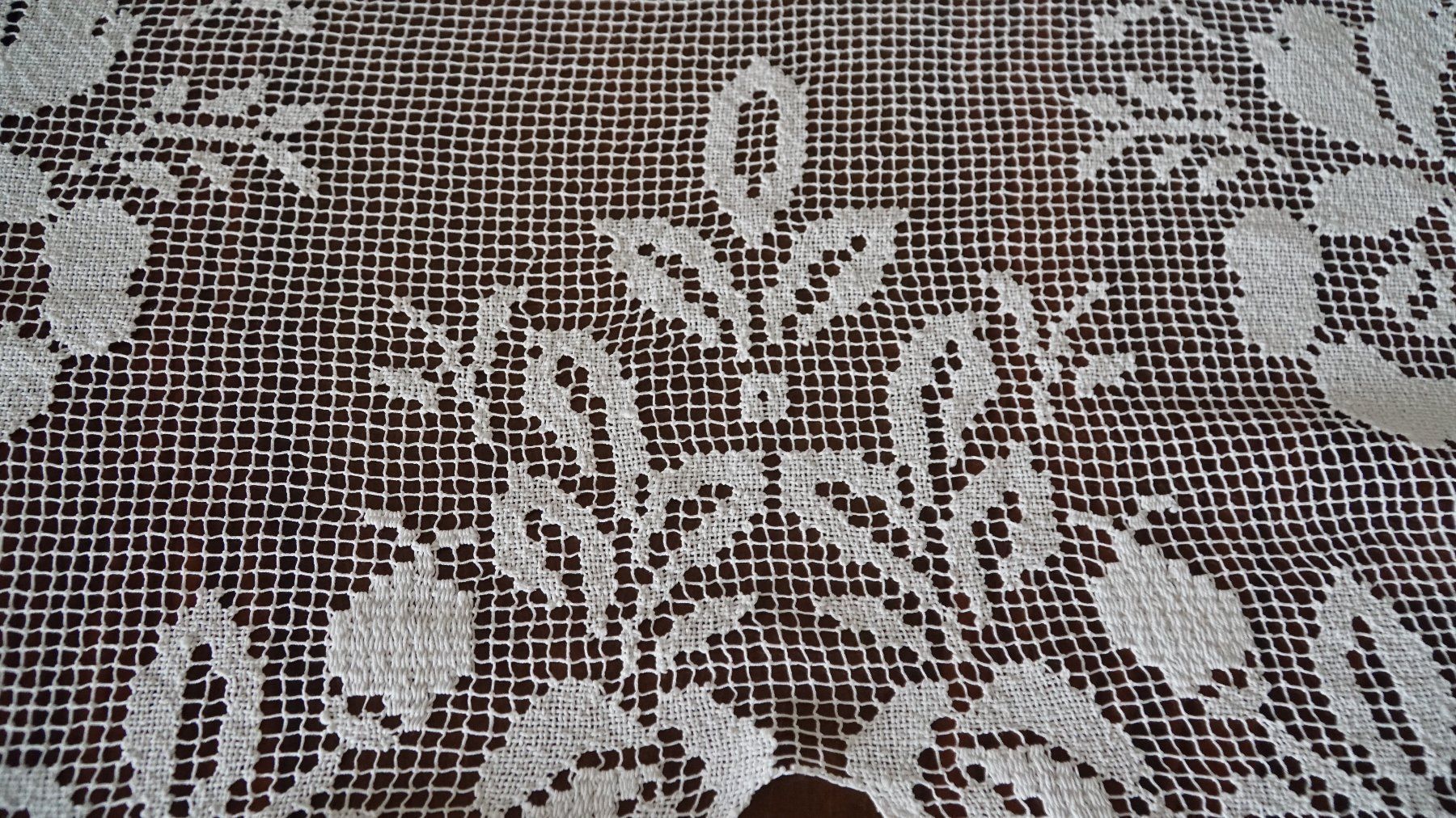 Tende: Vorhang 216x68cm Filet Handarbeit – Usato da Bern venduto da Antikbatik 6