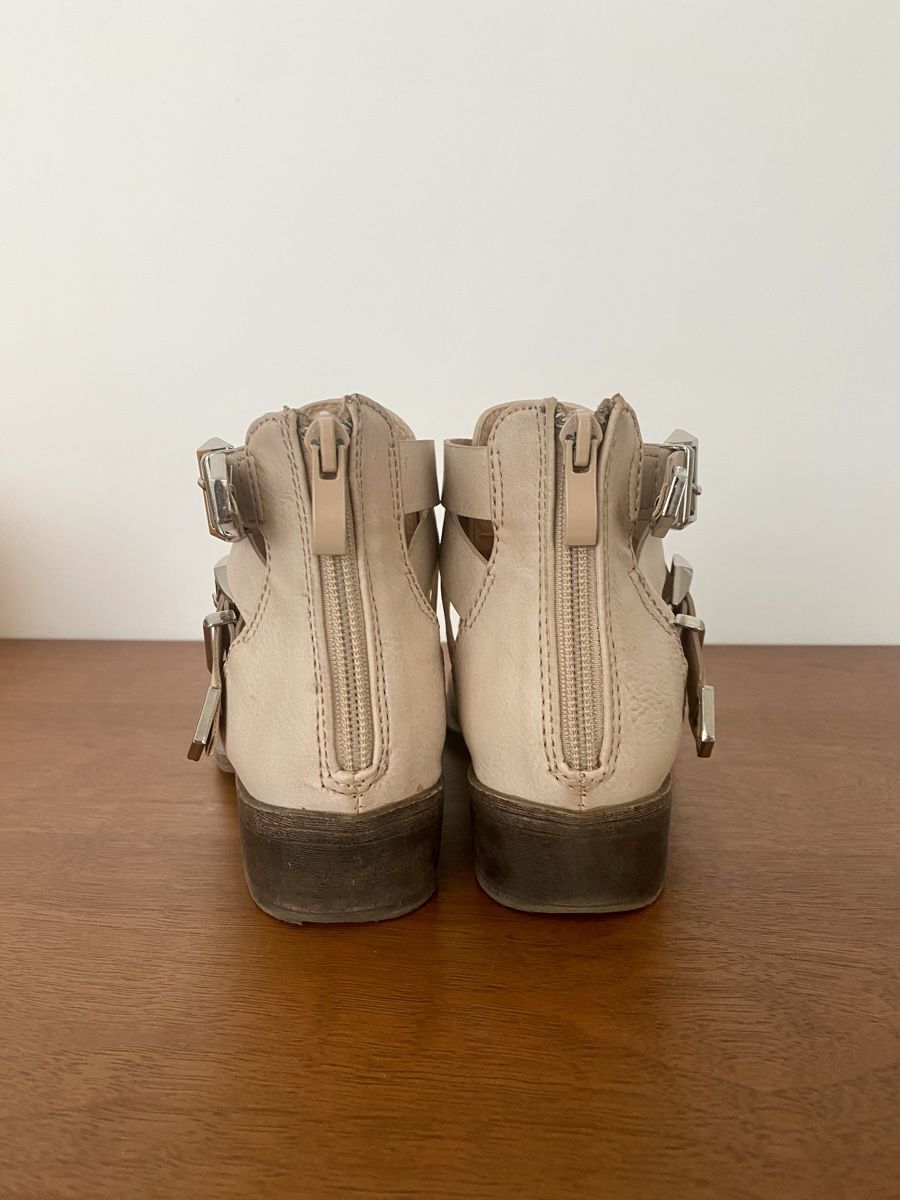 Chaussures femmes: Bottines rose poudré, 37 – D'occasion à Bussigny par cac_q2c6 4