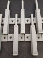 Systeme push pour placard Blum 