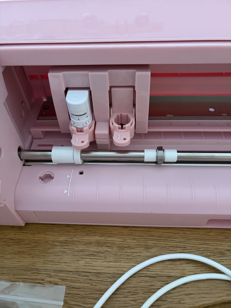 Cameo Tutte le macchine: Silhouette Cameo 4 - defekt – Difettoso da Burgdorf venduto da nib_zf7z 1