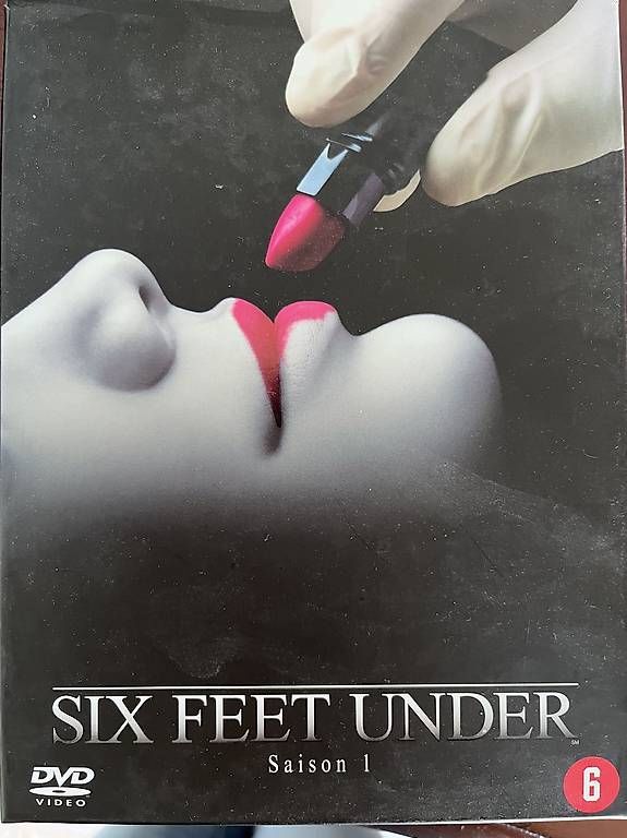 Alle DVDs: Six feet under saison 1 – Gebraucht aus Yverdon-les-Bains von car_xd5s