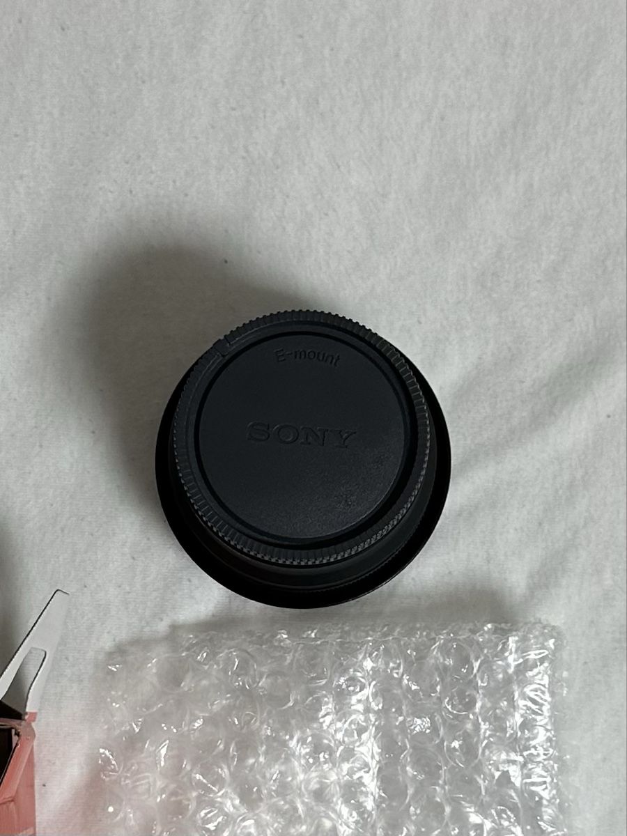 Sony Obiettivi: Sony FE 1.8/50 Objektiv E-Mount – Usato da Maienfeld venduto da tobeyl2020 2