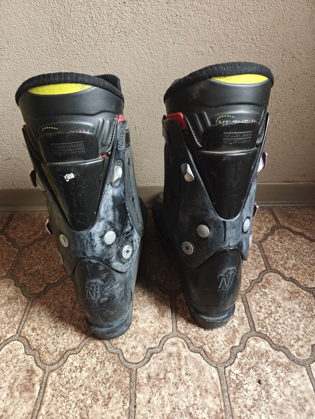 Nordica Scarpe da uomo: Skischuhe Nordica – Usato da Luzern venduto da RemsyRainbow 3