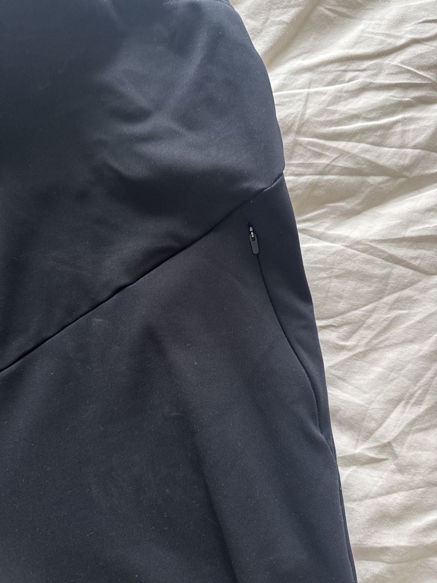 Oysho Leggings: Thermo Mama Leggins OYSHO  – Usato da Horgen venduto da mar_yy7g 1