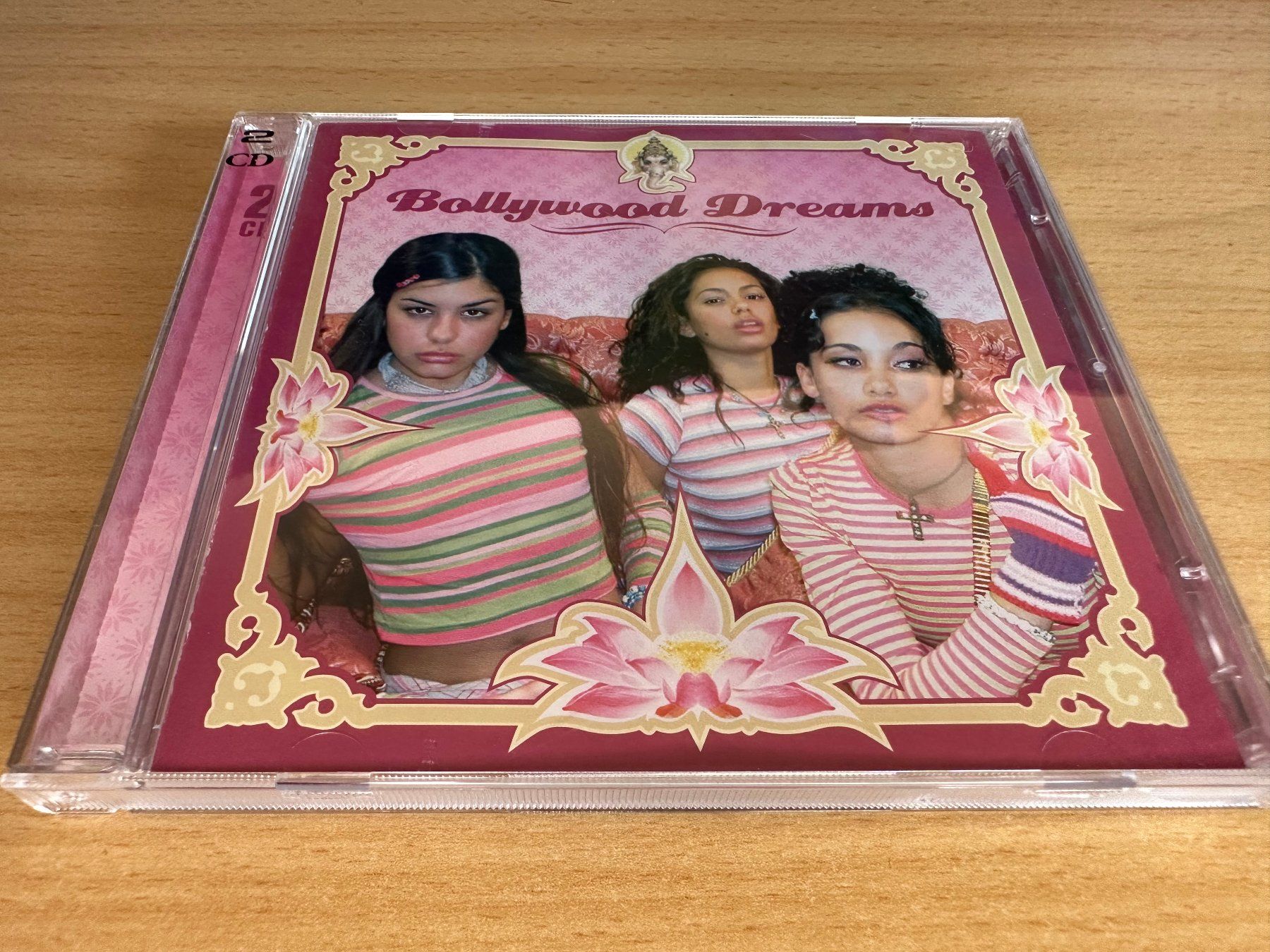 CD: Bollywood Dreams - 2 CD – Usato da Rikon im Tösstal venduto da Alpenmutz