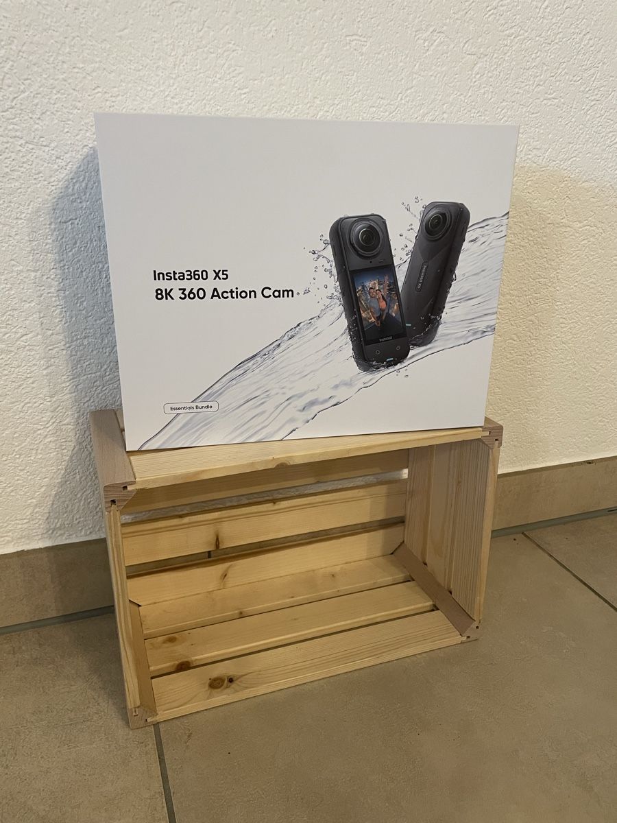 Insta360 Videocamere: Caméra d'action Insta360 X5 8K Essentials Bundle état neuf – Nuovo e nell'imballaggio originale da Courtételle venduto da chl_kj2l