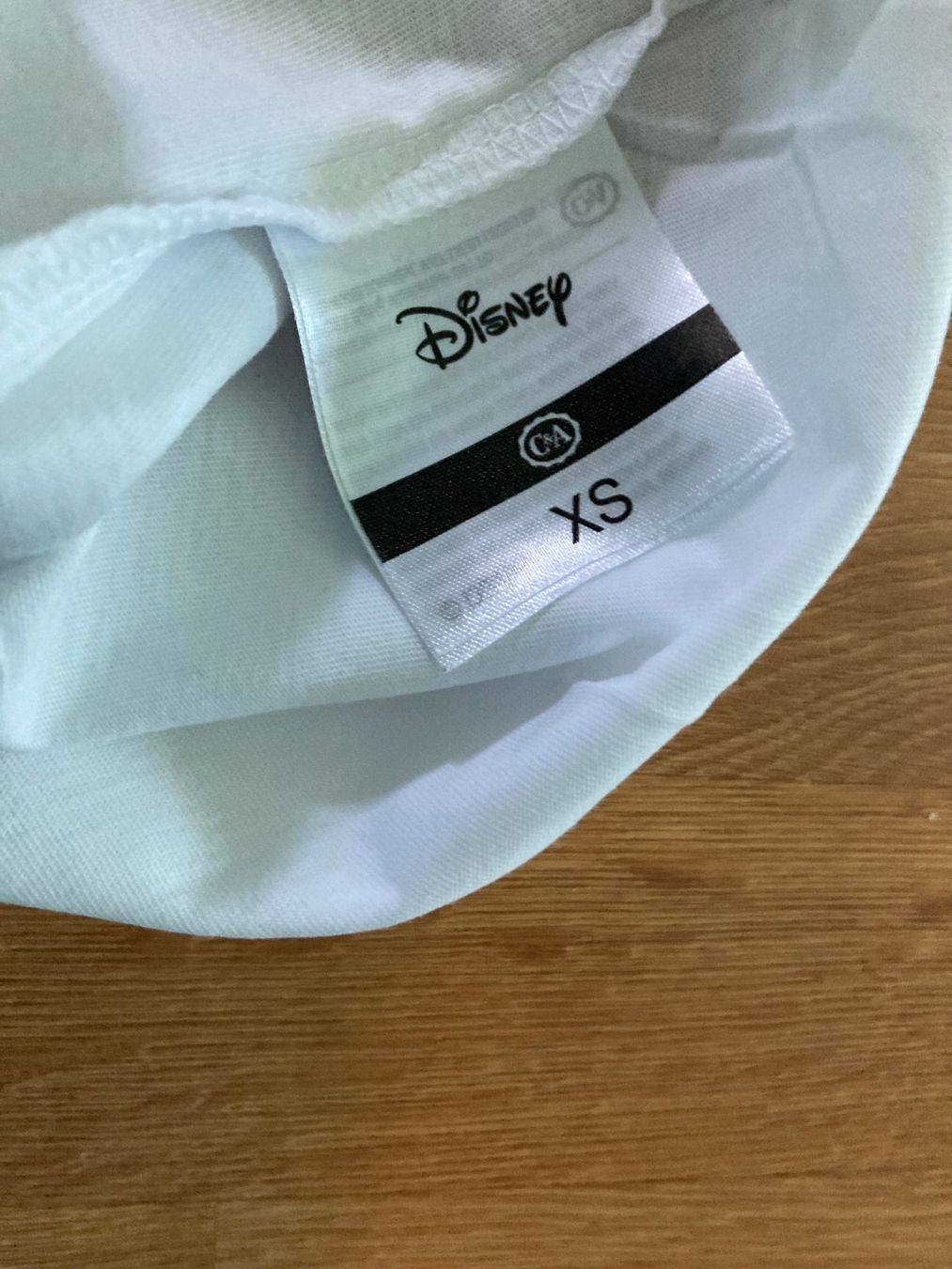 T-shirt: Disney Mickey Shirt Gr. XS – Usato da Emmenbrücke venduto da JJ_89 1