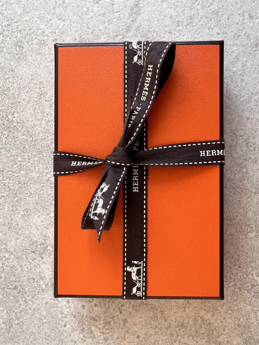 Hermès Brieftaschen: Original Hermes Calvi Kartenetui Neu Fullset 430chf mit Box – Neu und originalverpackt aus Baar von Axel_Fooly 4