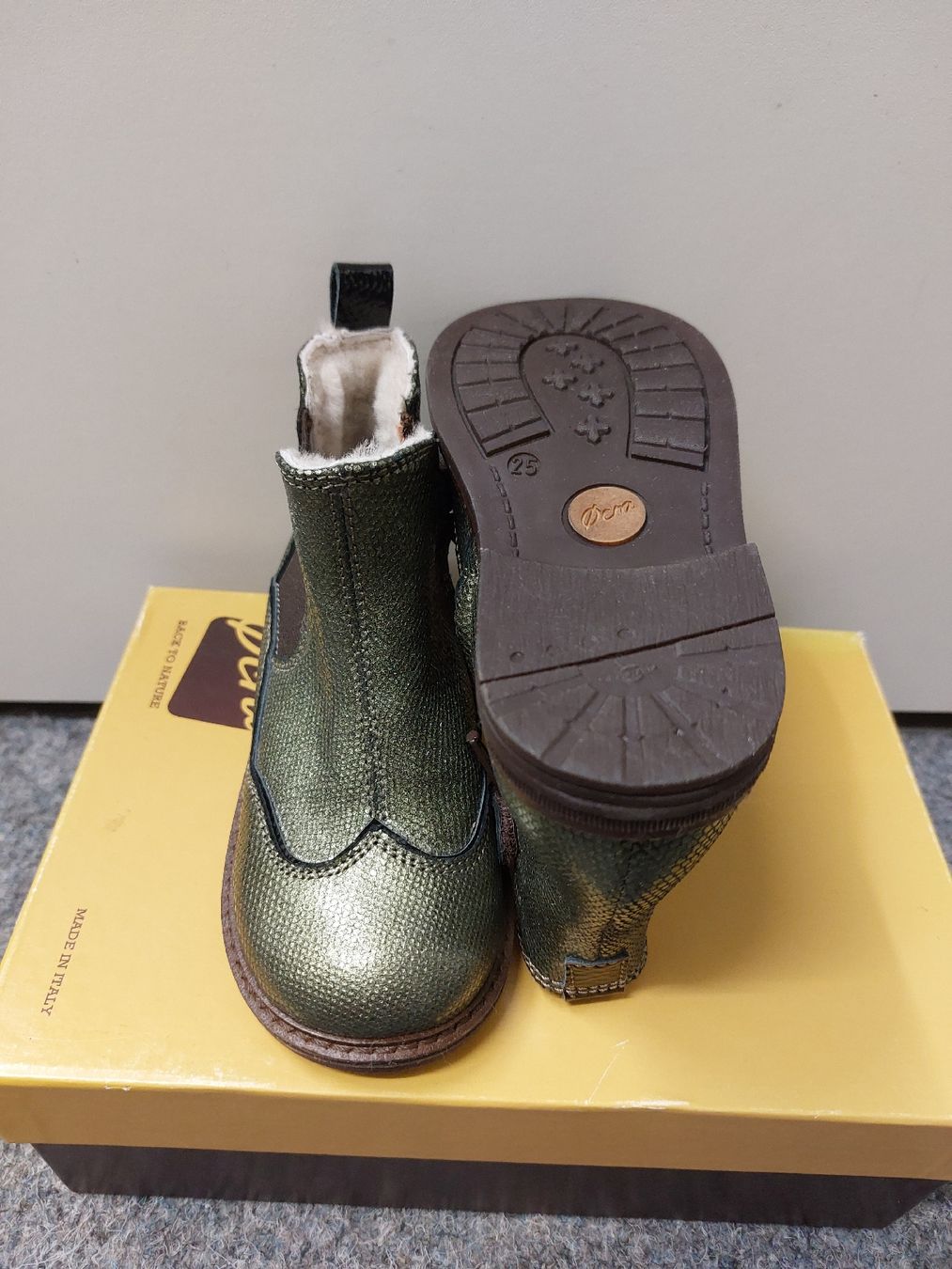 Scarpe per ragazze: Winterschuhe Gr. 25, Ocra, NEU – Nuovo e nell'imballaggio originale da Auw venduto da pet_fc8x 1