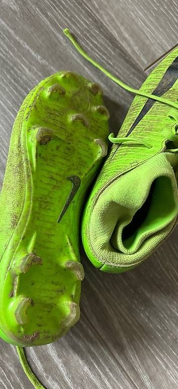 Scarpe da uomo: Fussballschuhe – Usato da Oberflachs venduto da zoe_st77 4