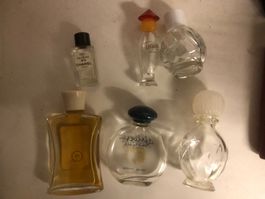 Miniatures de flacons de parfum / Vintage Parfümminiaturen