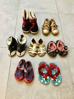 Lot 7 paires de chaussures fille taille 22