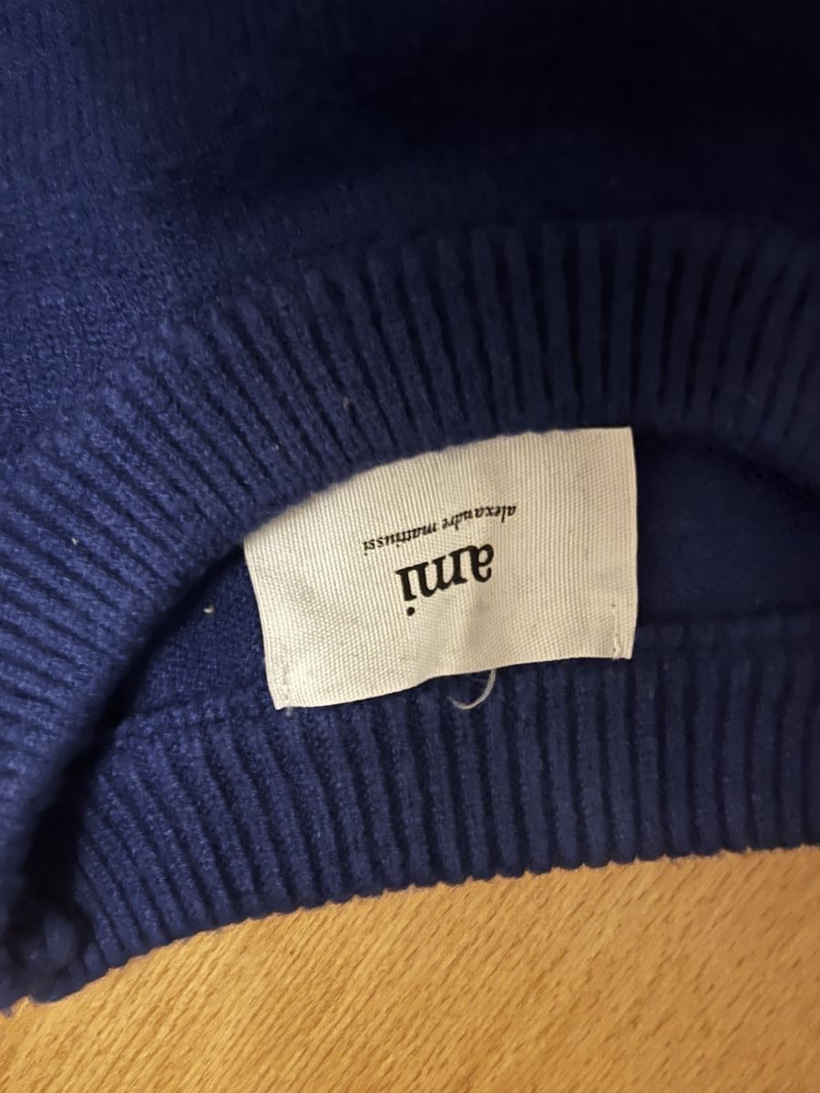 Pullover & Sweatshirts: Ami Pullover – Gebraucht aus Fribourg von pen_995b 1