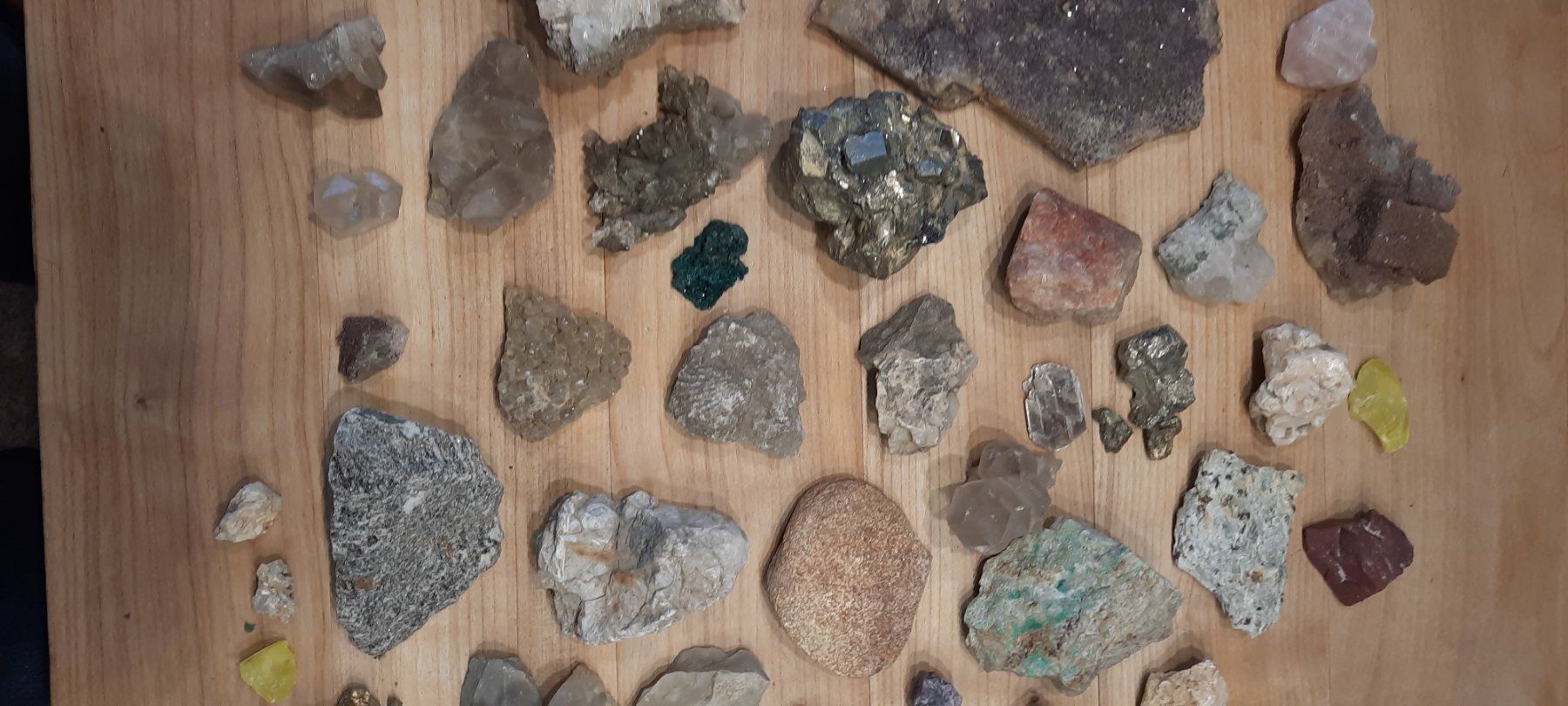 Minerali & Pietre curative: Kristalle, Mineralien – Usato da Birrwil venduto da cha_9qkr 1