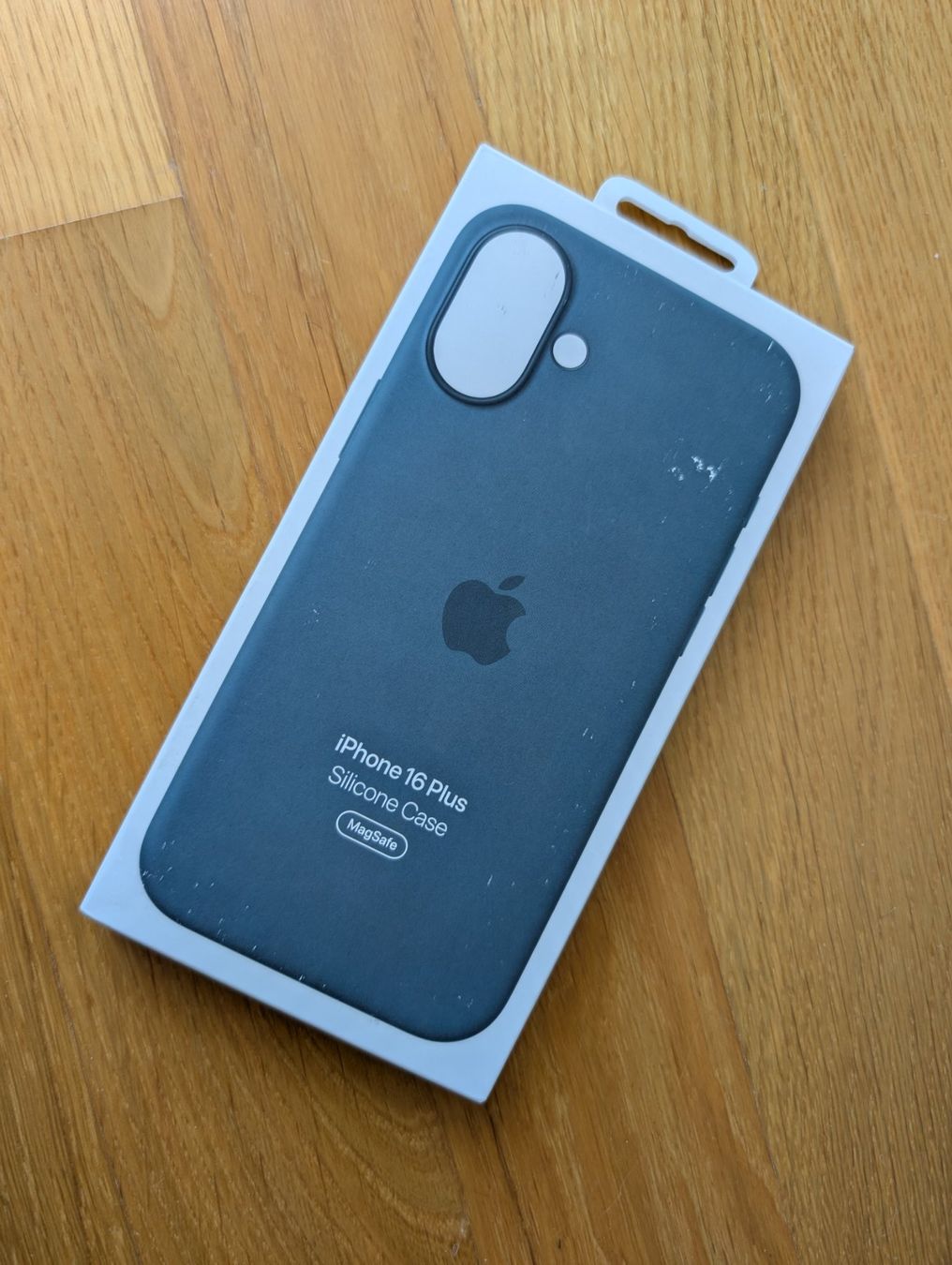 Apple Cover & Protezioni schermo: Apple iPhone 16 Plus Silicone Case Lake Green Coque Étui – Nuovo e nell'imballaggio originale da Meyrin venduto da pc1parts 2