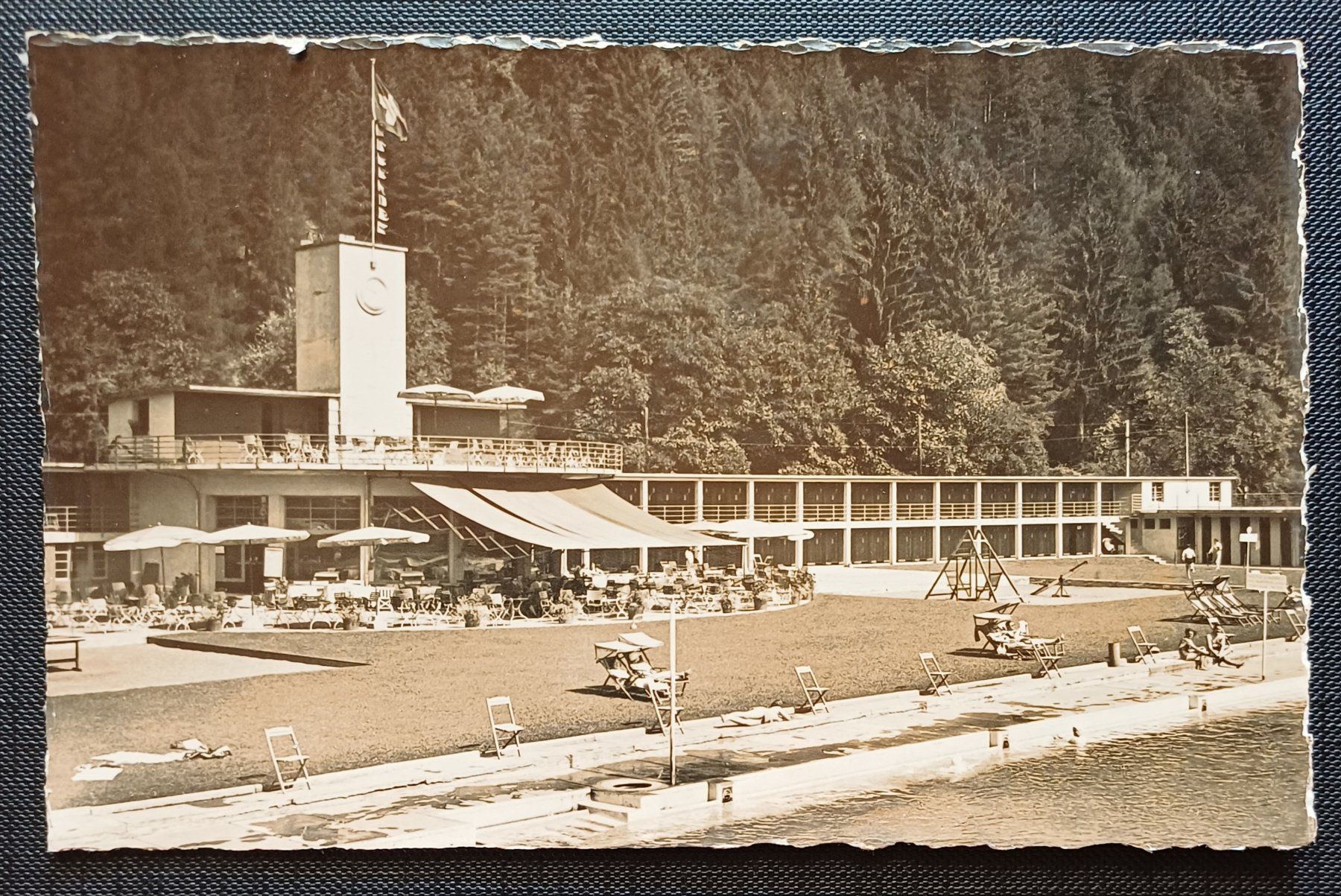 Cartoline postali: AK Strandbad INTERLAKEN um 1940 – Usato da Brittnau venduto da simionius