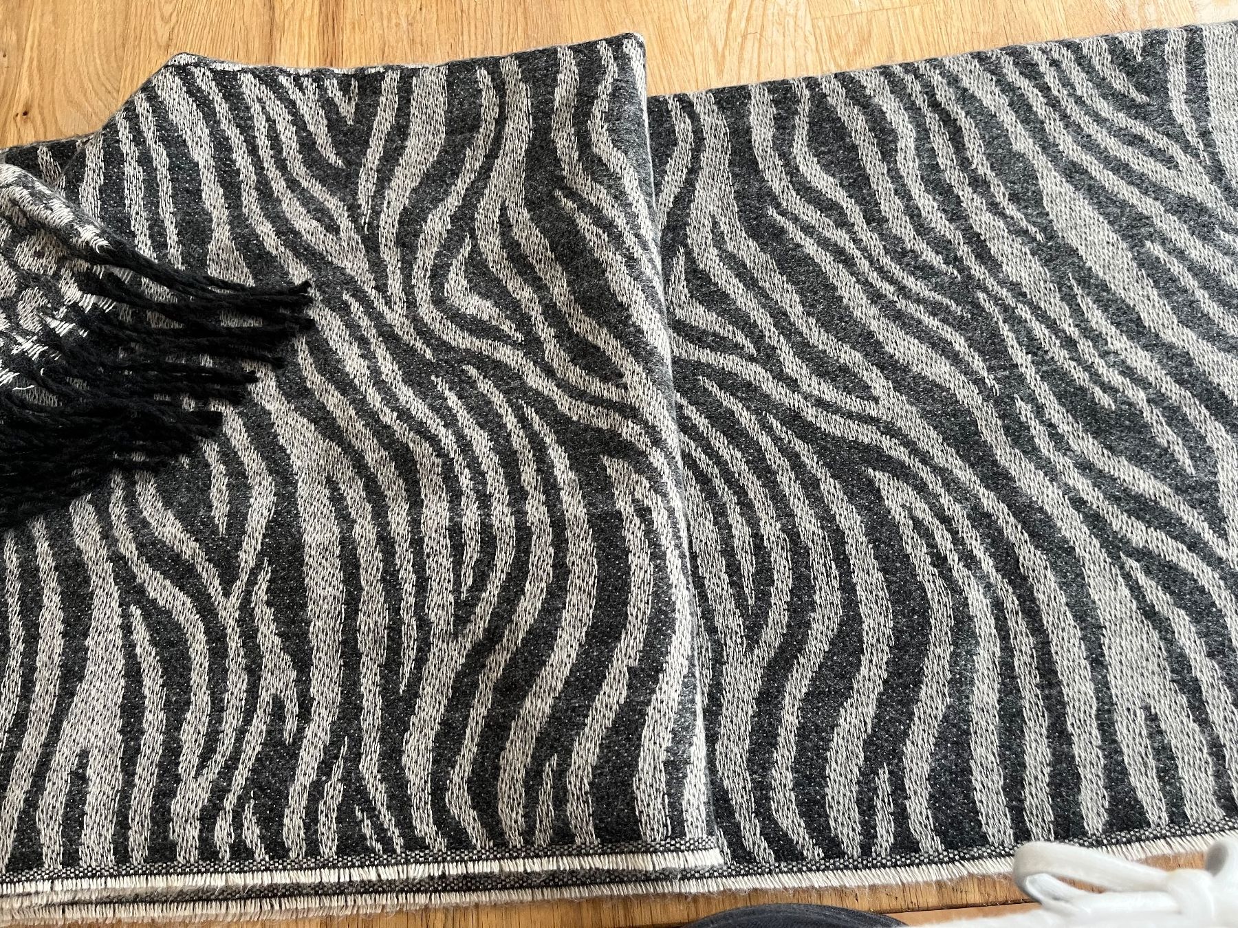 Foulard & Sciarpe: Damen Schal ca. 180x70 cm – Nuovo (secondo la descrizione) da Aarau Rohr venduto da Sara039 1