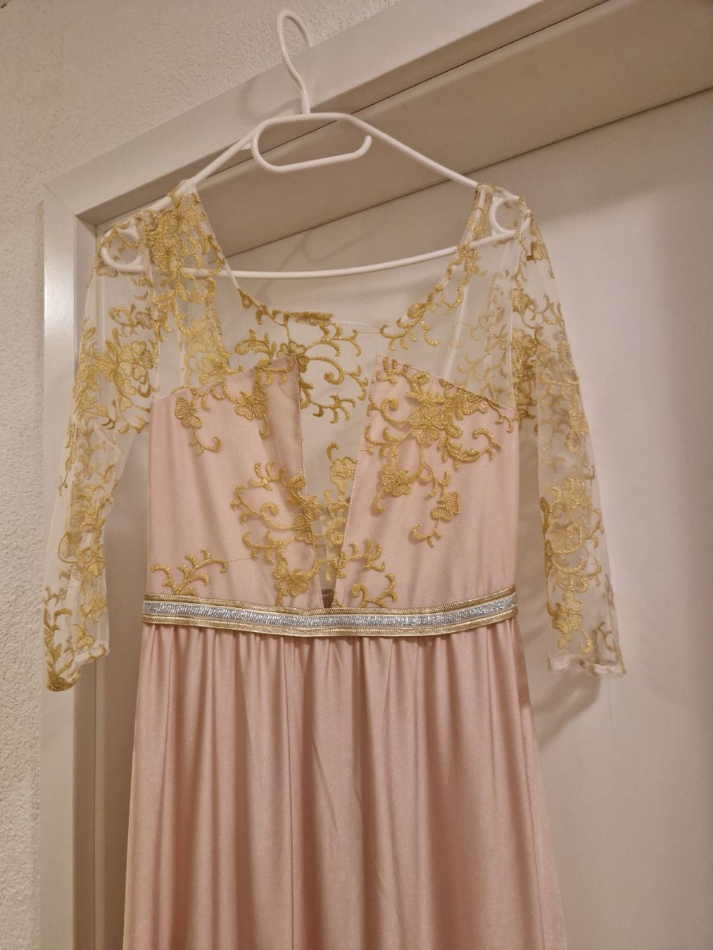 Lotti di vestiti: Cocktailkleid – Usato da Kefikon TG venduto da Livline 1