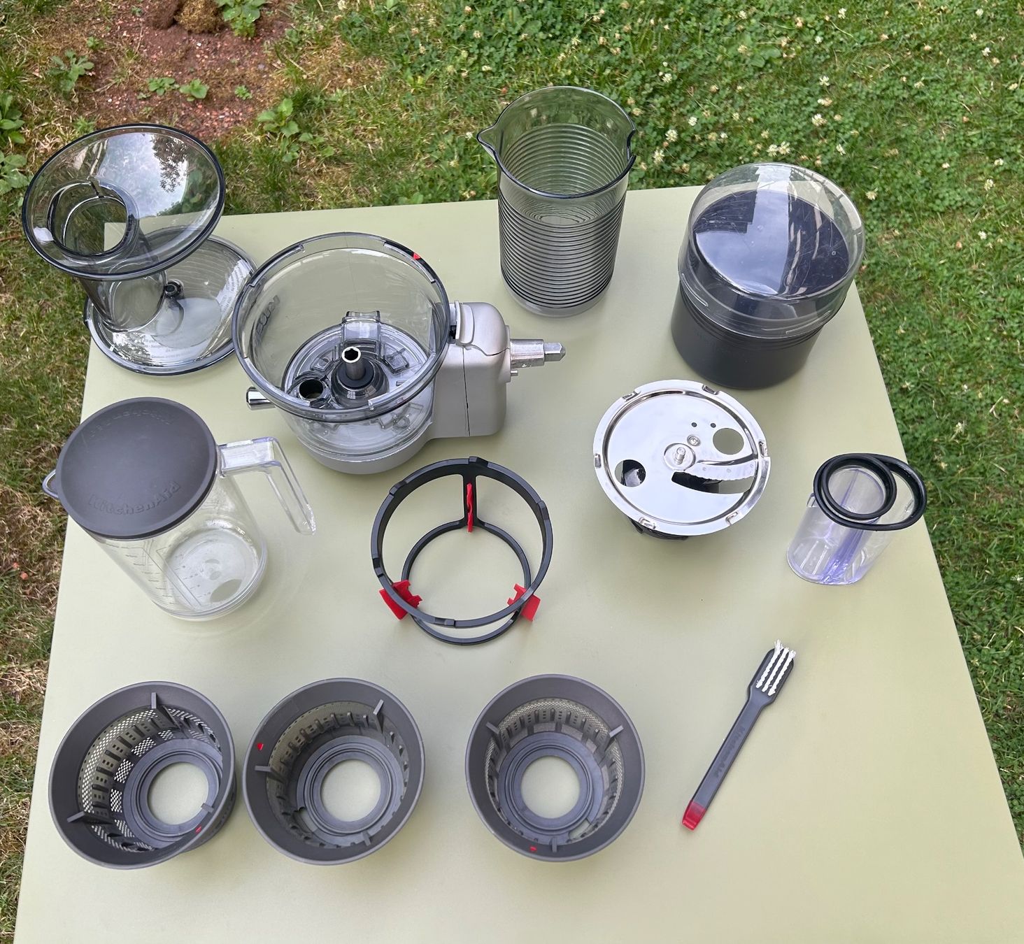 Kitchenaid Elettrodomestici da cucina: Kitchen Aid ENTSAFTER-VORSATZ  5KSM1JA – Usato da Zürich venduto da nicoleichholzer 1