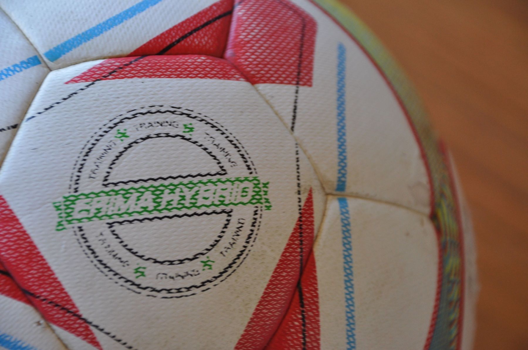 Erima Palloni: Fussball Erima-Hybrid Size 4 – Usato da Basel venduto da fido_mania 3