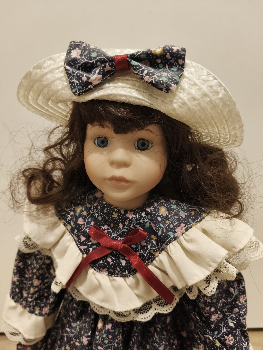 Bambole: Poupée porcelaine – Nuovo (secondo la descrizione) da Monthey venduto da lesaffairesdecamille 7