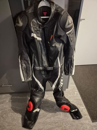 Dainese Motorrad Lederkombi - Zweiteiler - Grösse 50