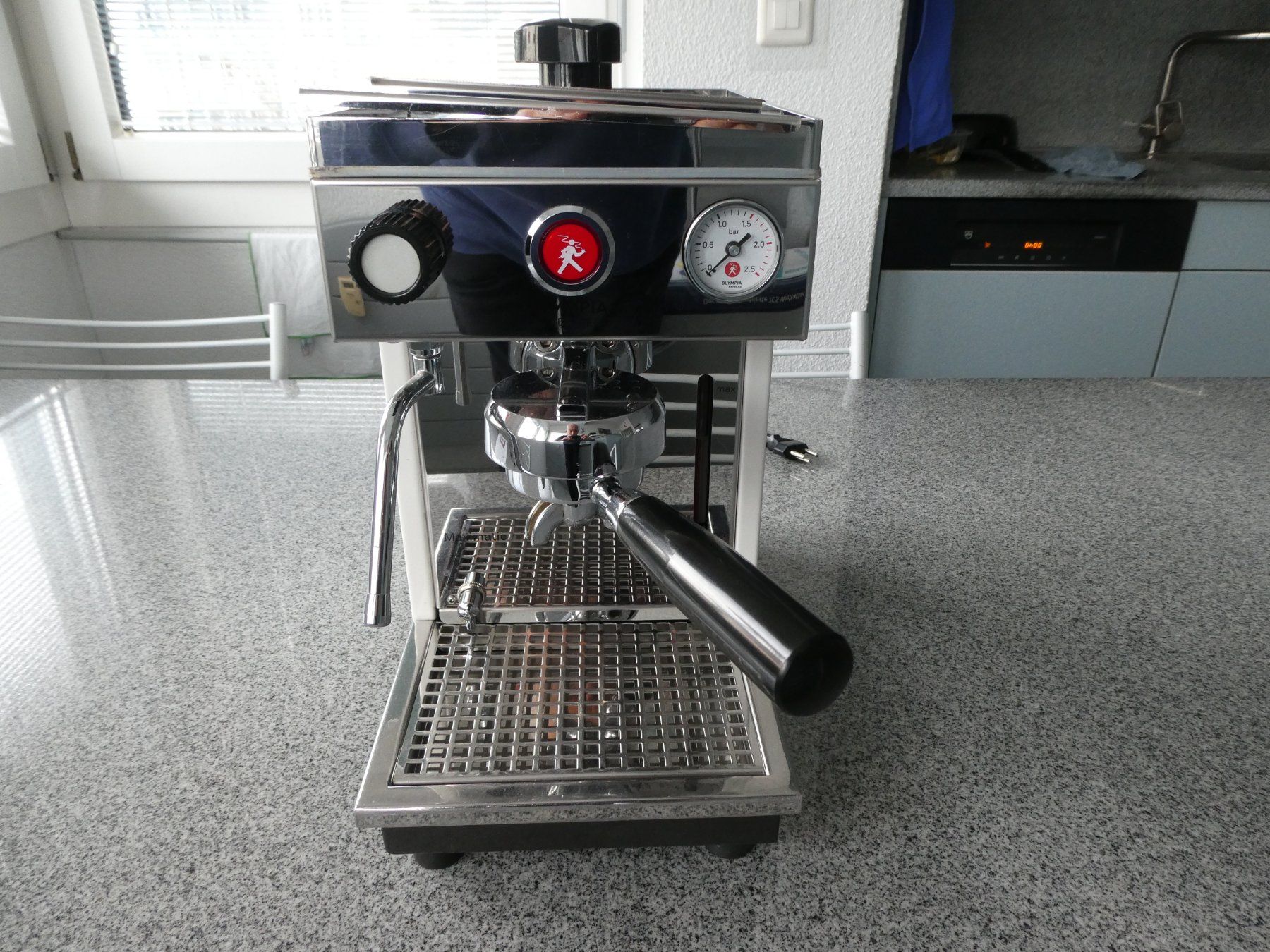 Olympia Express Kaffeemaschinen & Espressomaschinen: Olympia Expresso – Gebraucht aus Emmenbrücke von rostaf