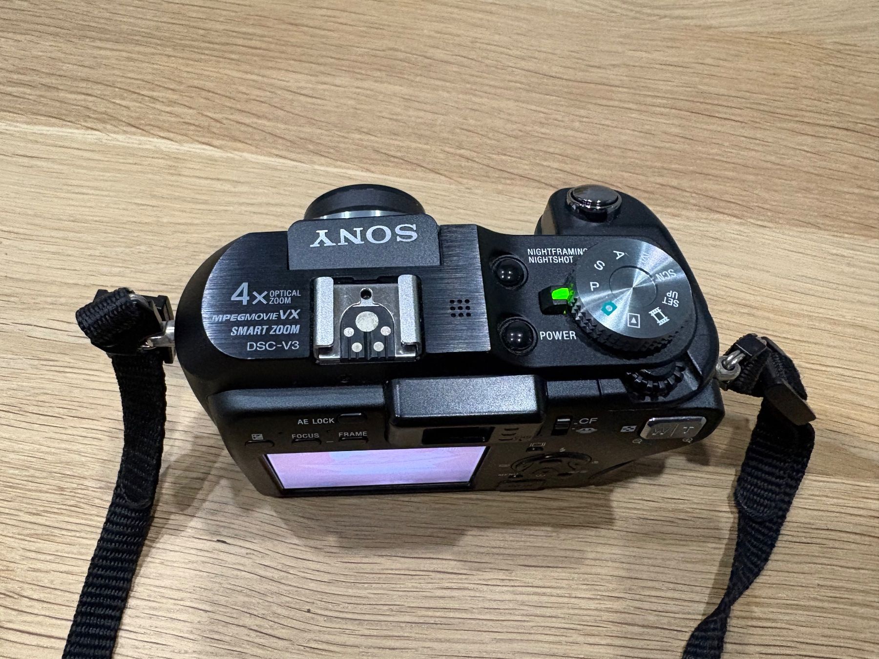 Sony Kamera: Sony Cyber-shot DSC-V3 - Digital camera - compact - 7.2 MP – Gebraucht aus Lausen von sen_jm7c 8