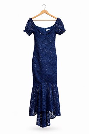 Abendkleid aus Spitze (40/M)