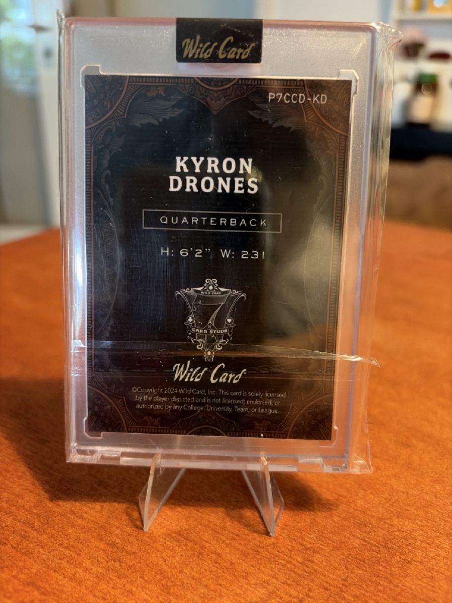 NFL Carte collezionabili: NFL - Kyron Drones - Wild Card 7 Card Studs - 2/4 – Usato da Bern venduto da sam_25hm 1