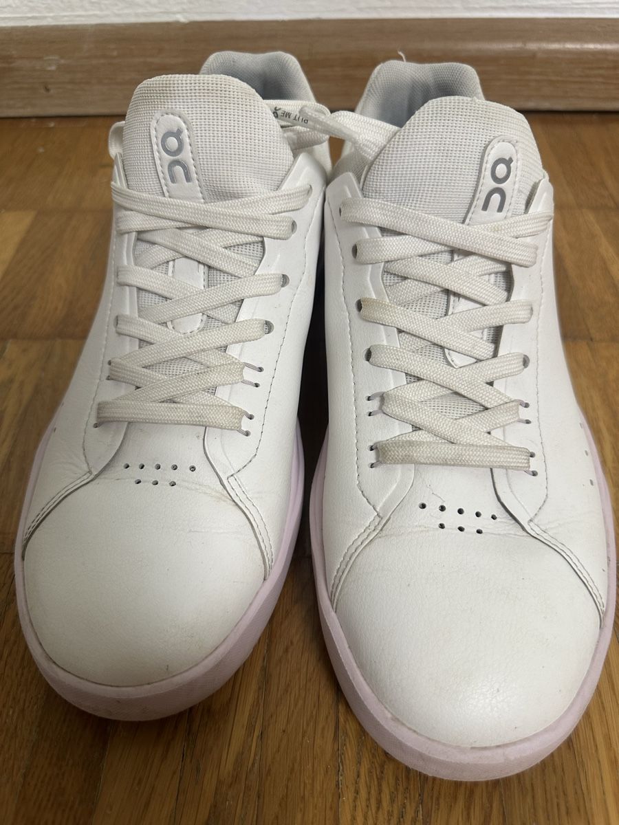 On Scarpe da donna: On The Roger Advantage Damen Sneaker, Gr. 40 – Usato da Liestal venduto da ichjel 5
