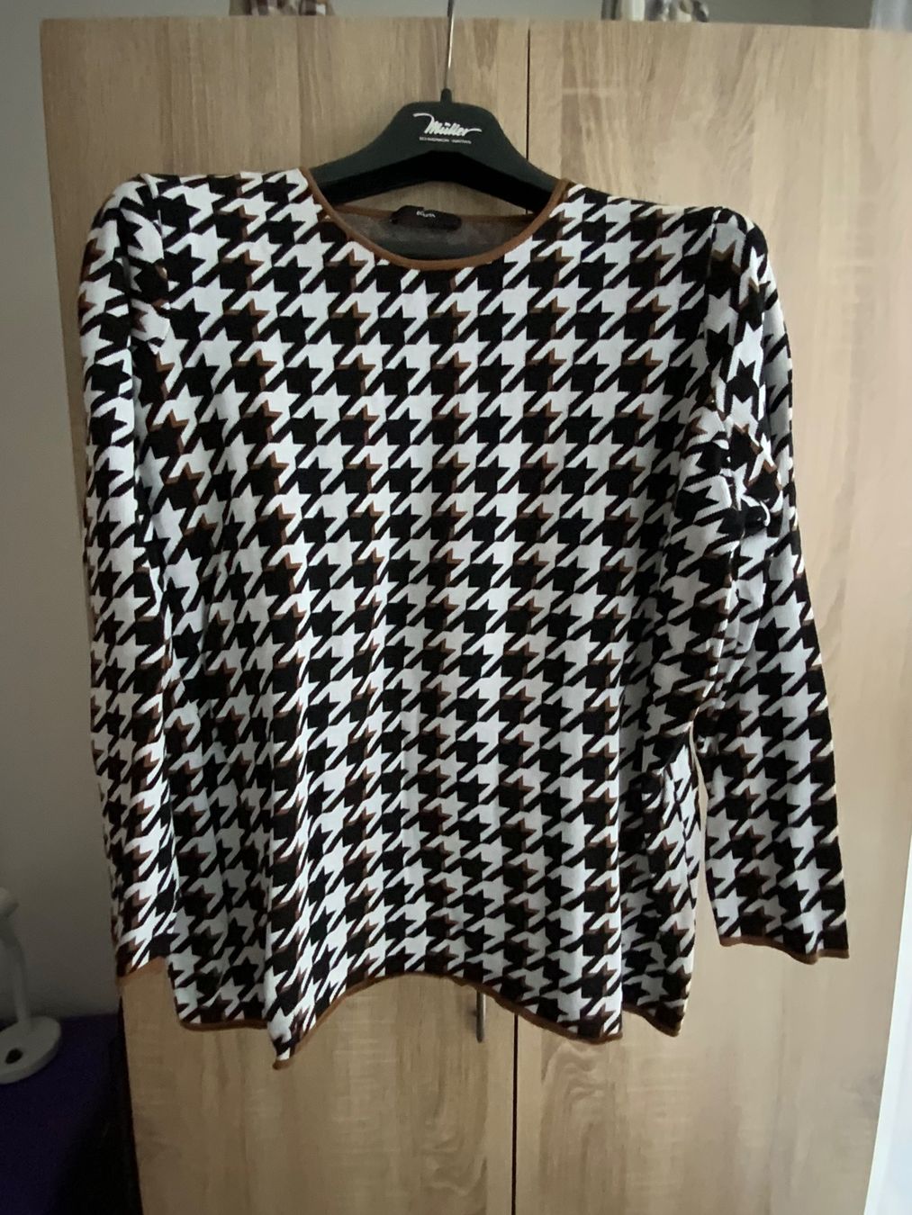 Bonita Maglioni & Felpe: Edler Pullover, Hahnentritt Muster – Usato da Schübelbach venduto da S1CH