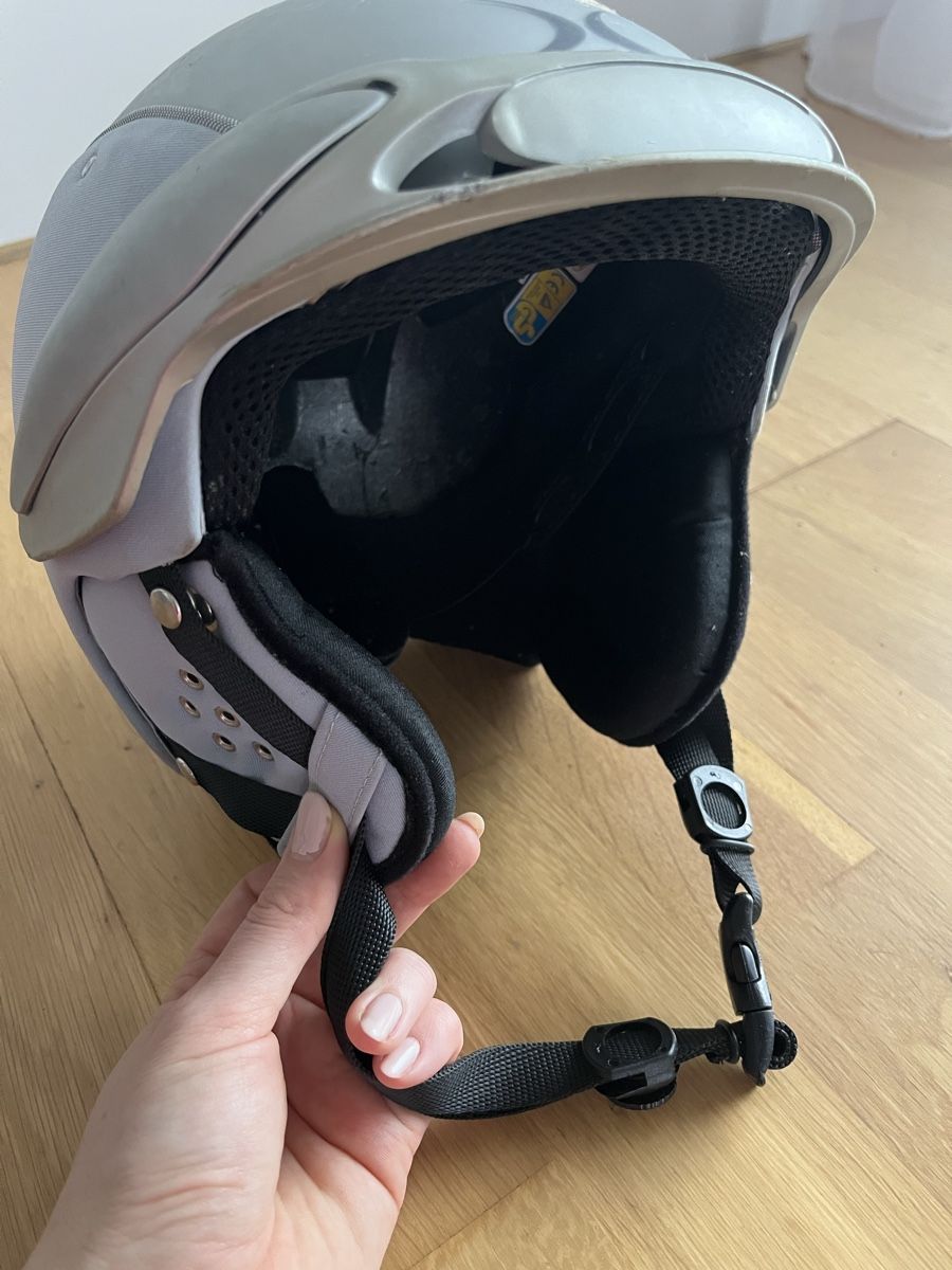 Caschi: Indigo Skihelm, silber/ helblau, gebraucht. – Usato da Zug venduto da vik_p5lx 3