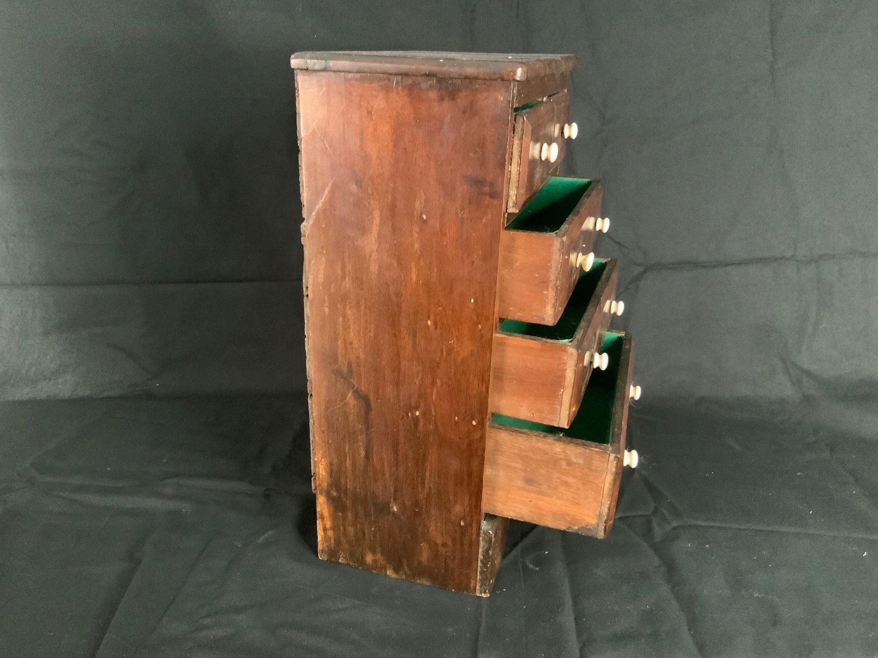 Cassettiere: Schubladenmobel Holz / petite commode – Usato da La Heutte venduto da Mikeller74 5