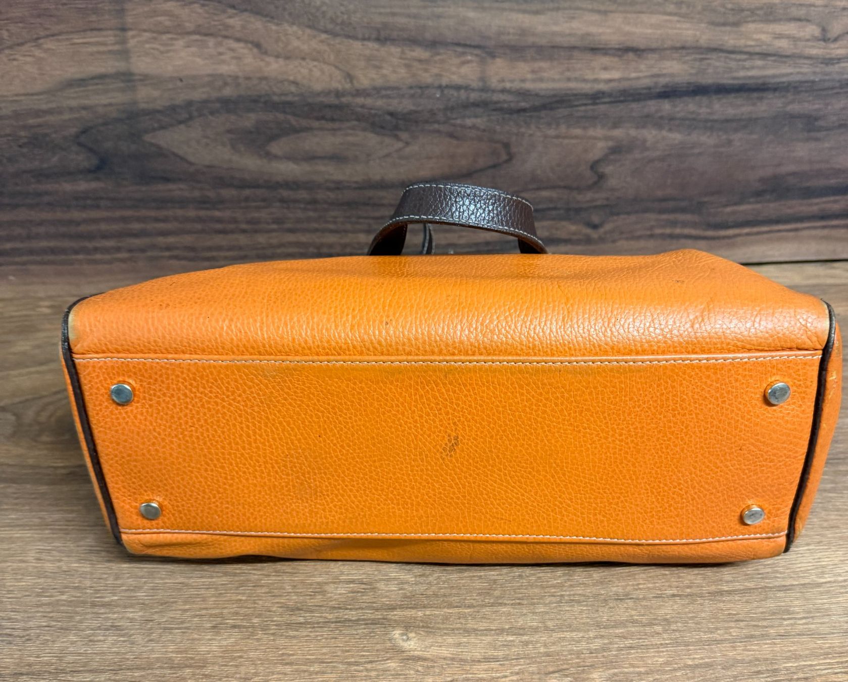 Borse da donna: Handtasche Leder Orange Marke H Damen – Usato da Nussbaumen AG venduto da olitech5415 5