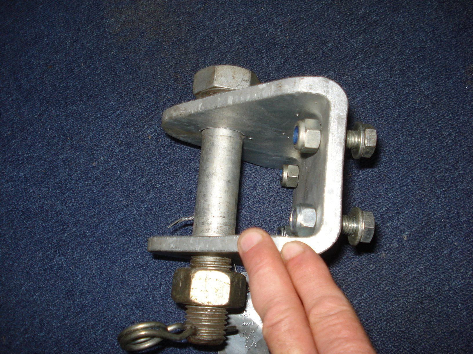 Schilter Traktoren: Schilter 2500/1800, Anhängevorrichtung – Neu (gemäss Beschreibung) aus Unteriberg von gamswild 3