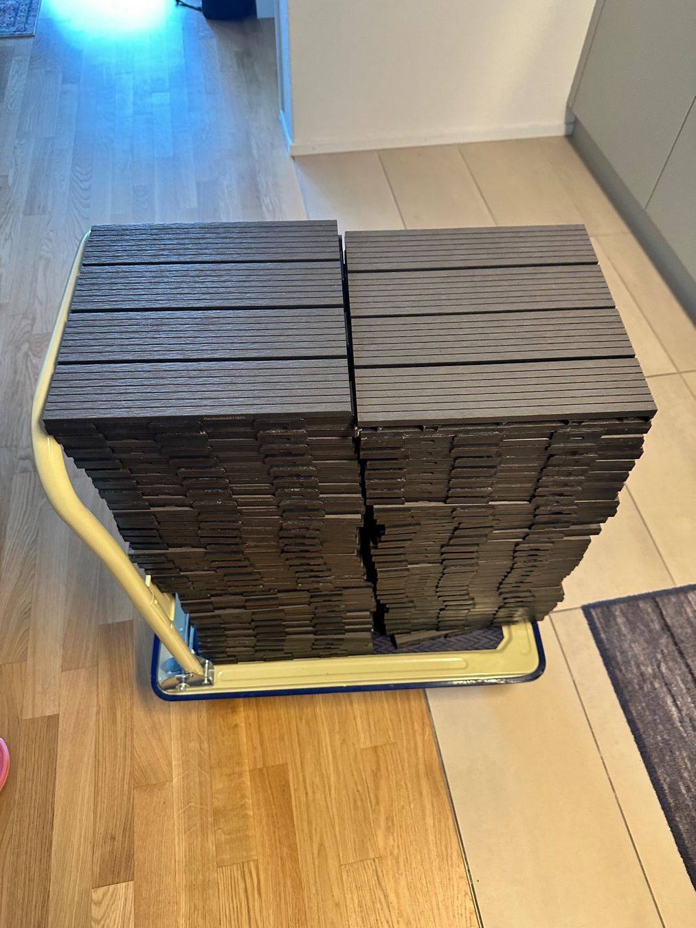 Rivestimenti per pavimenti: Mood Klickfliese HPC Solid Dark Grey | 30 × 30 cm | 66 Stück – Nuovo (secondo la descrizione) da Regensdorf venduto da Pfandleier 4