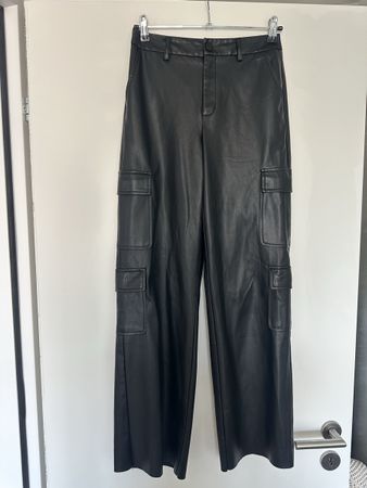Stradivarius leather pants S 36