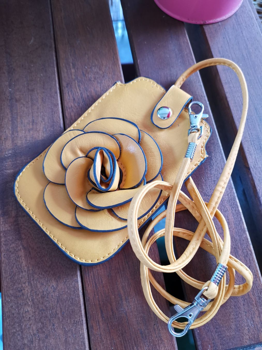 Borse da donna: Tasche Handy - / Umhänge - Tasche – Usato da Zürich venduto da Pokiemon 3