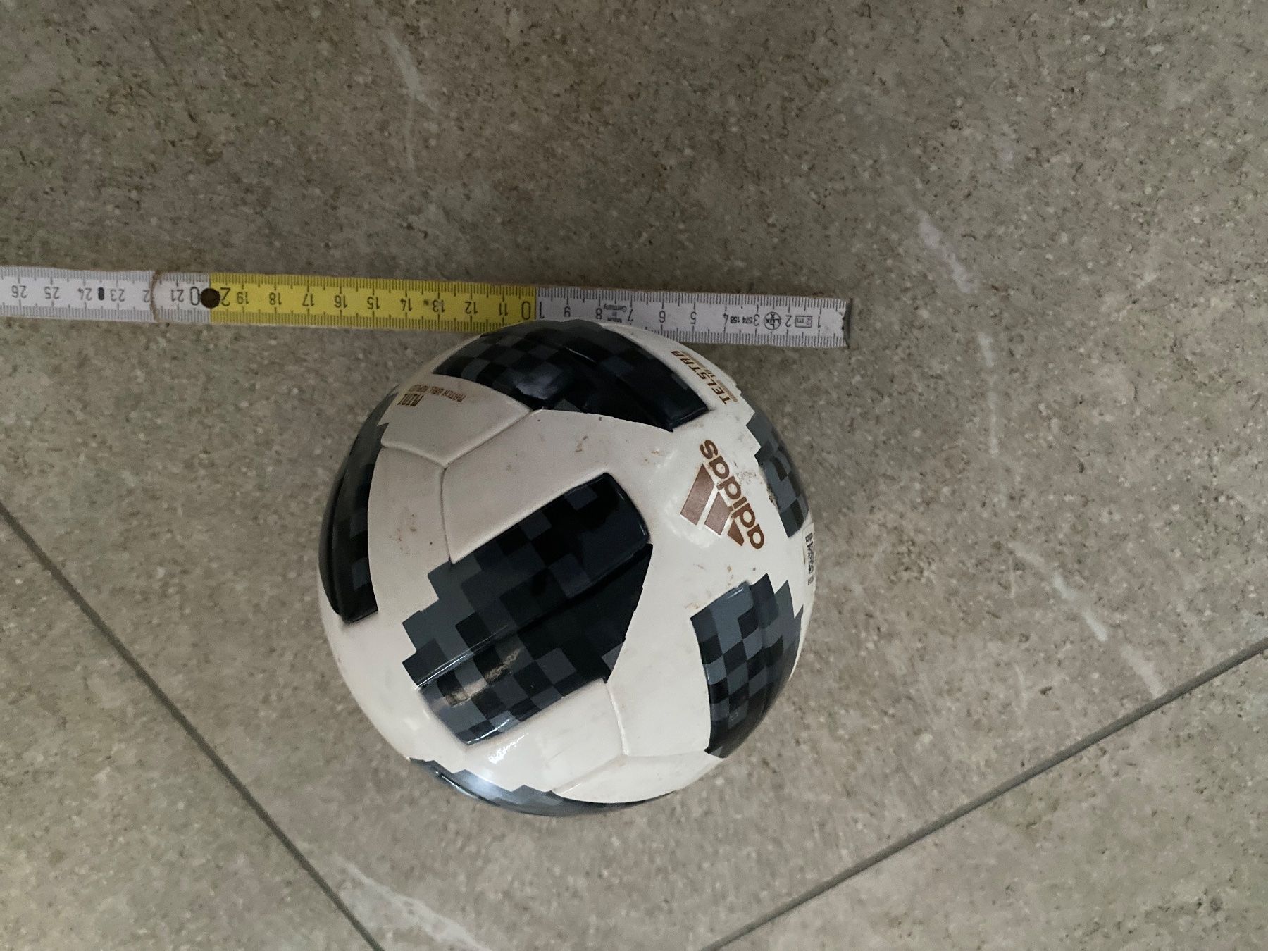 Adidas Palloni: Adidas Telstaa Mini Replica Fussball – Usato da Gächlingen venduto da Tara_devi 3