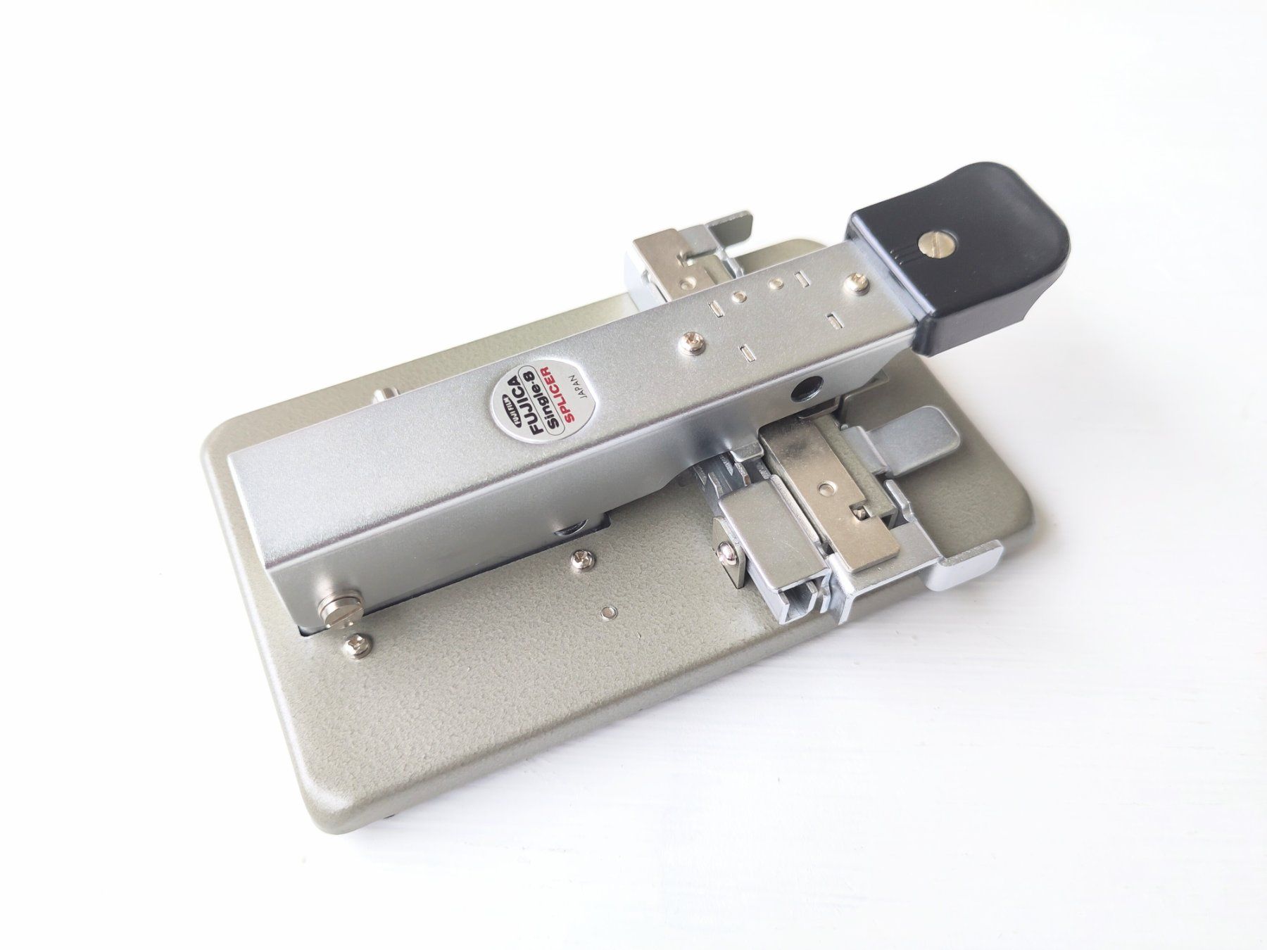 Labor & Dunkelkammer: Fujica Single-8 Splicer Klebepresse – Gebraucht aus Pfäffikon ZH von rabali
